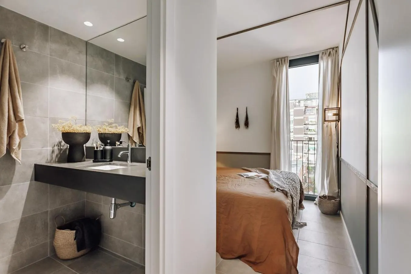 Botijo - 2 Bedrooms In Eixample Esquerra Barcelona Apartment