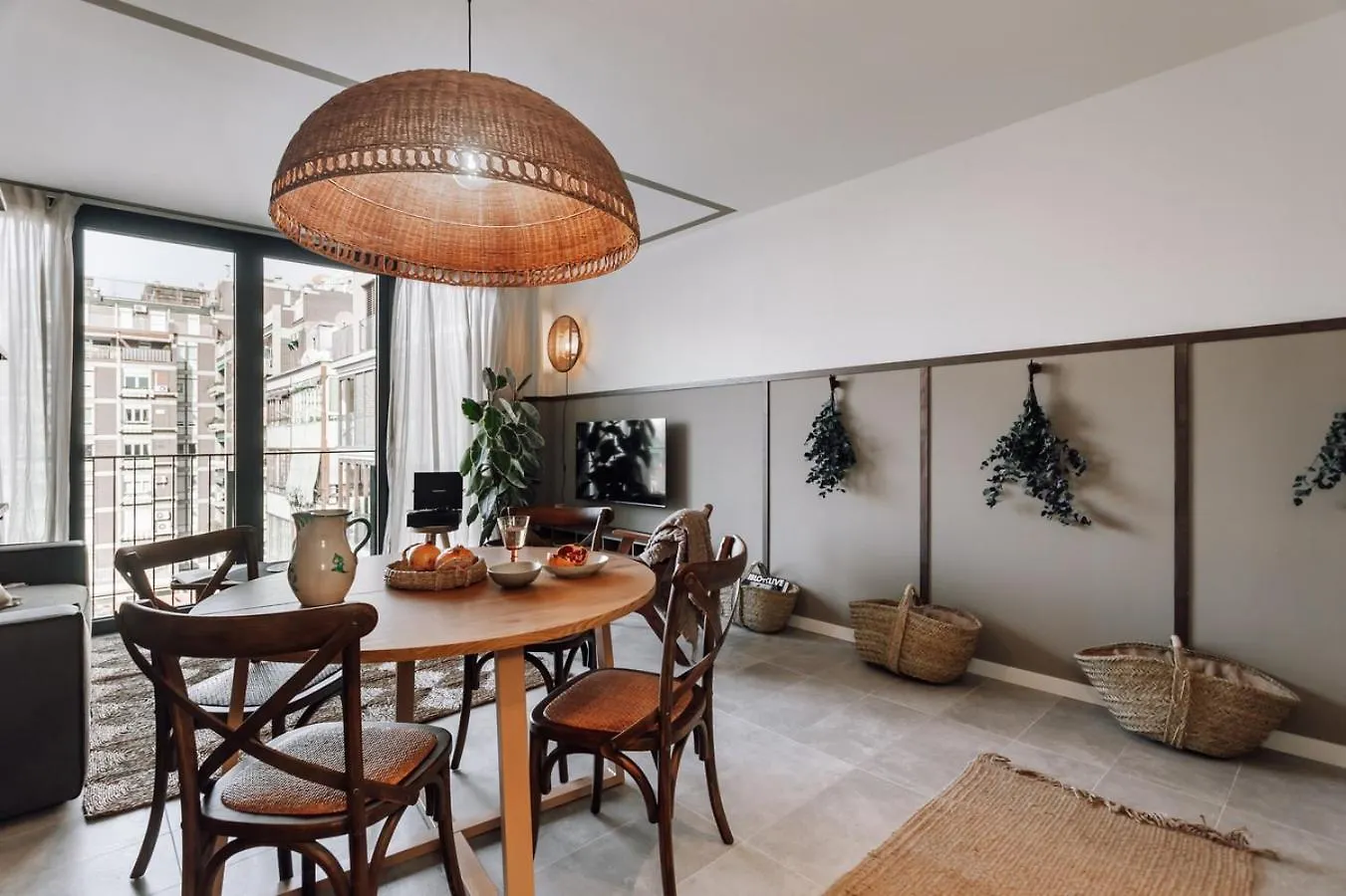 Botijo - 2 Bedrooms In Eixample Esquerra Barcelona Apartment